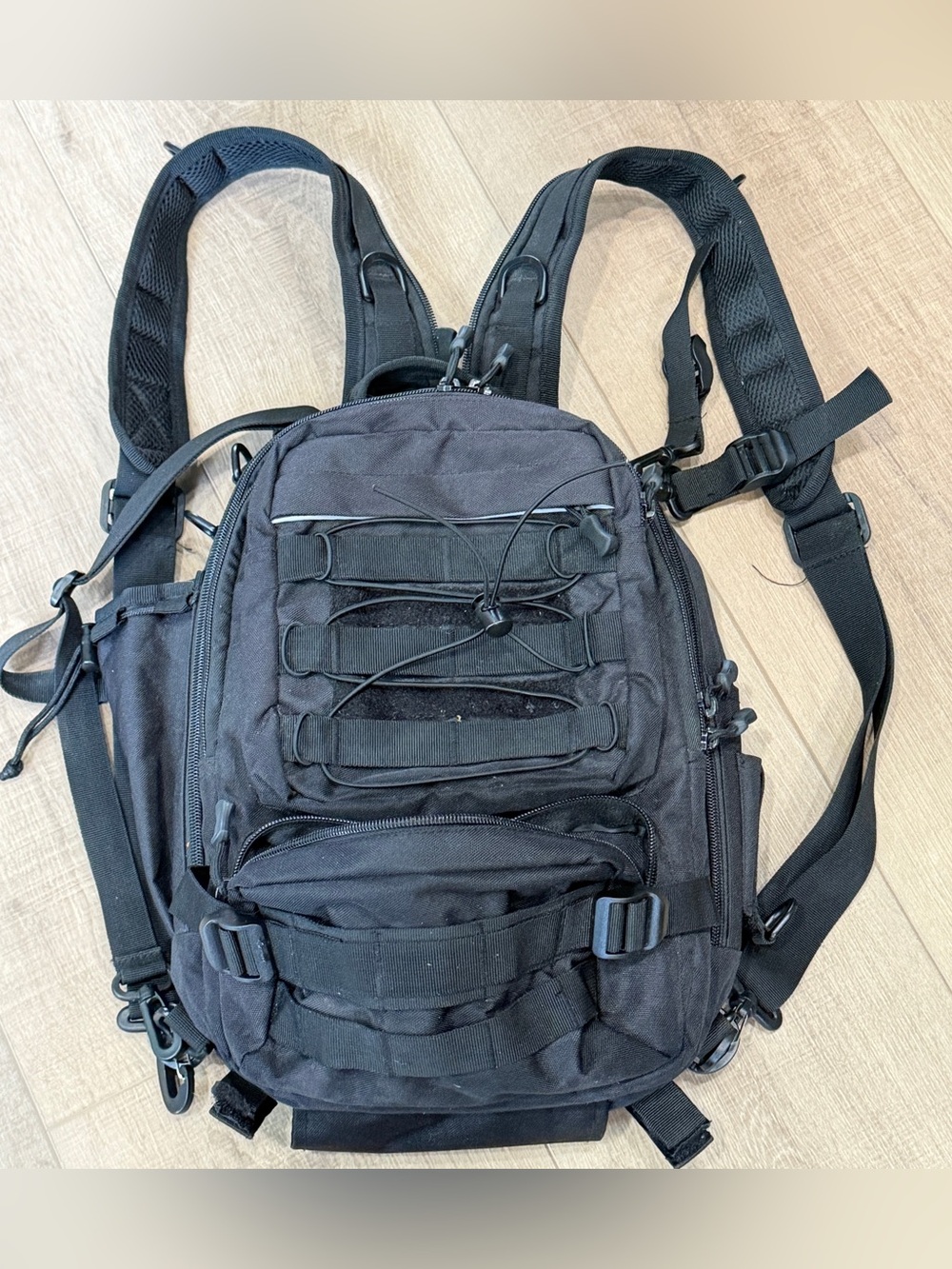 Fishing Backpack Small Multiple Pockets Straps Clips Black Clean Nice!